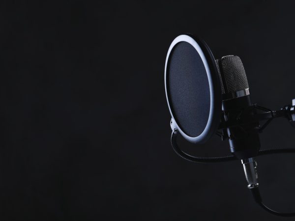 modern-microphone (1)